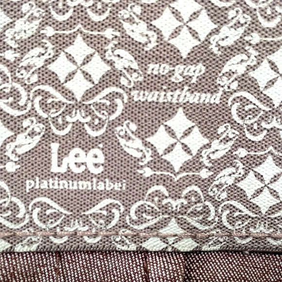 LEE Platinum Label no gap waistband 8 short brown jeans. Covered buttons & zip. - Picture 2 of 6